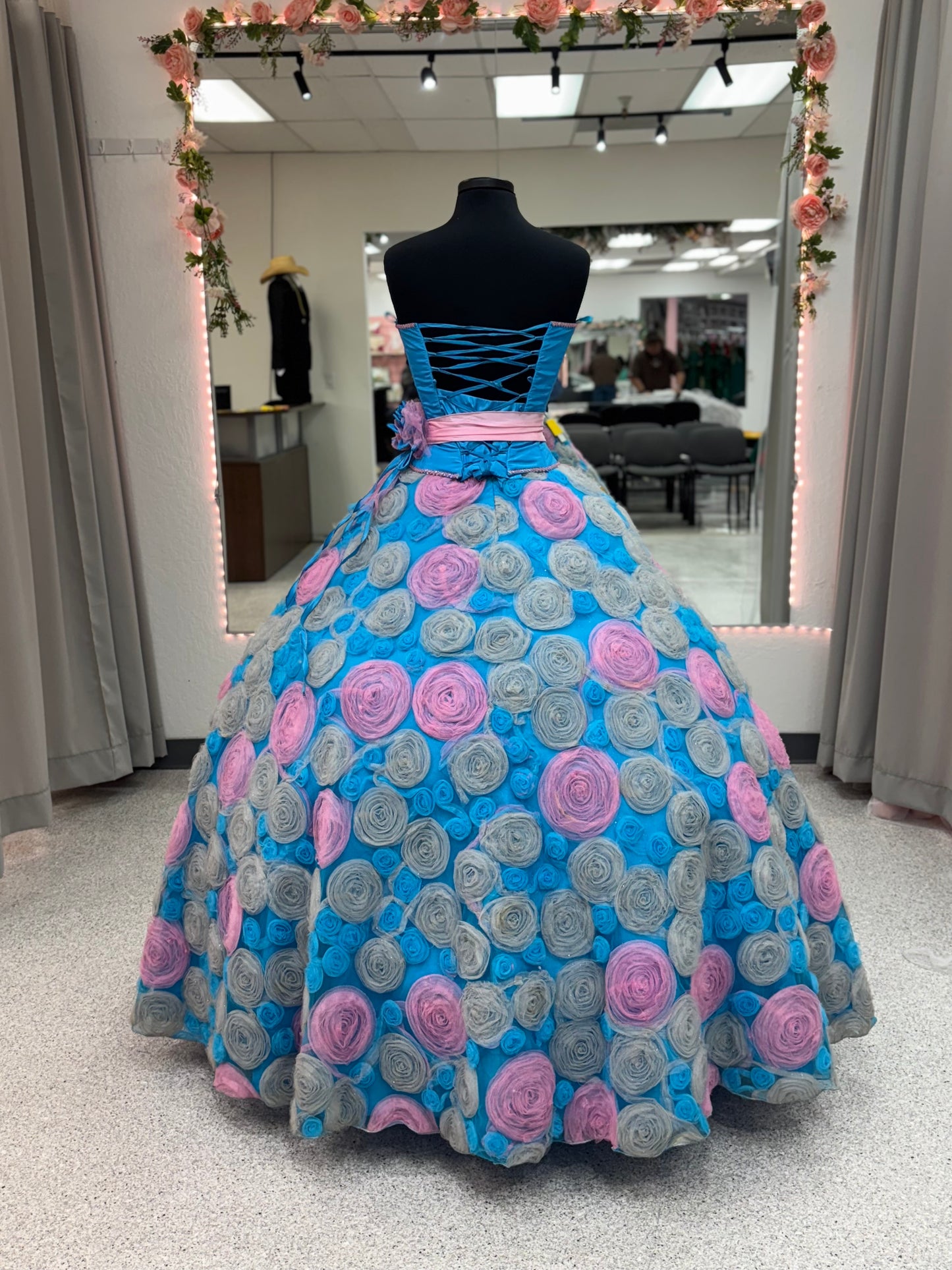 Azure Rosette Dream