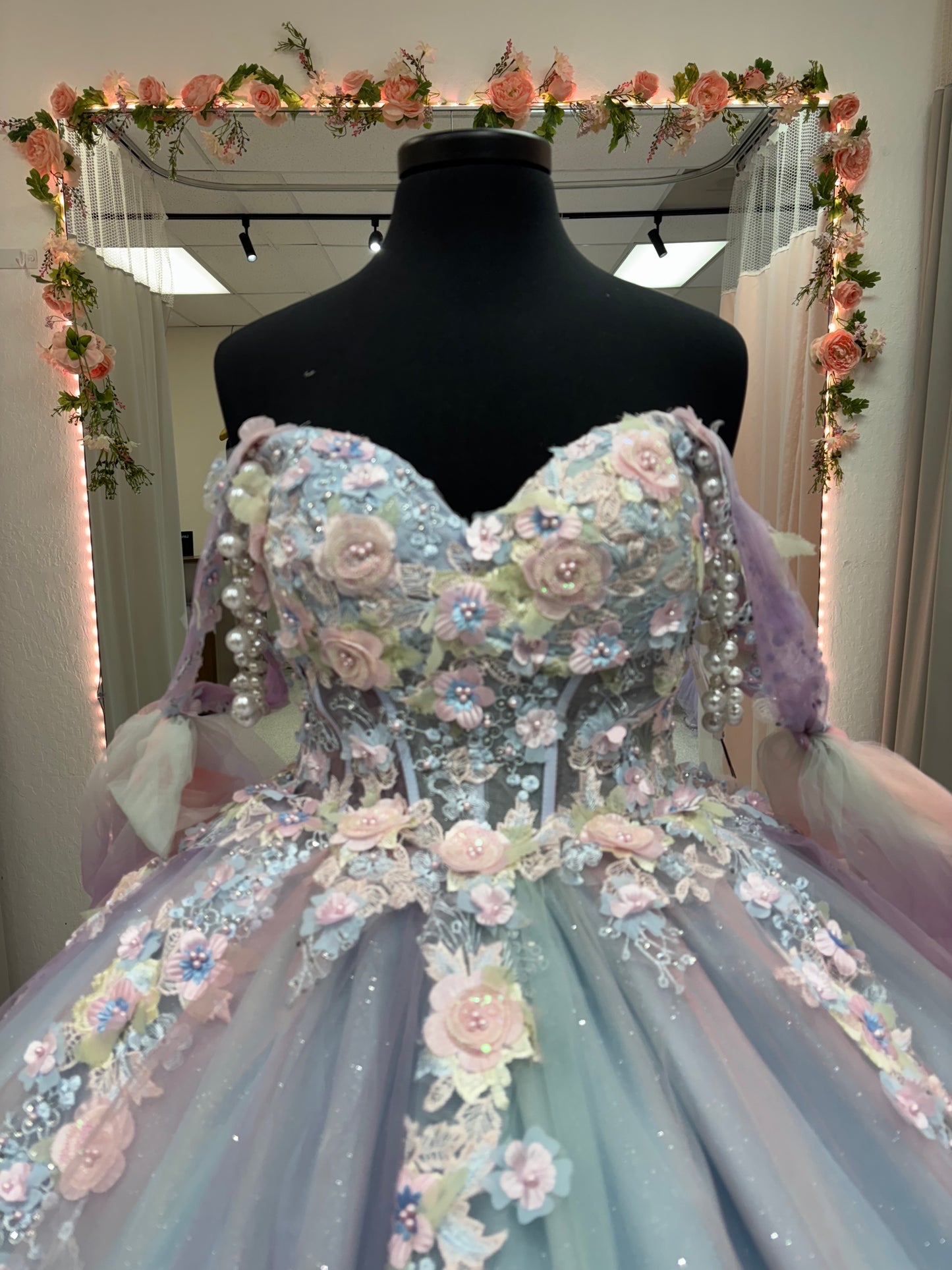 Blue Blossom Ombre Style: 26067
