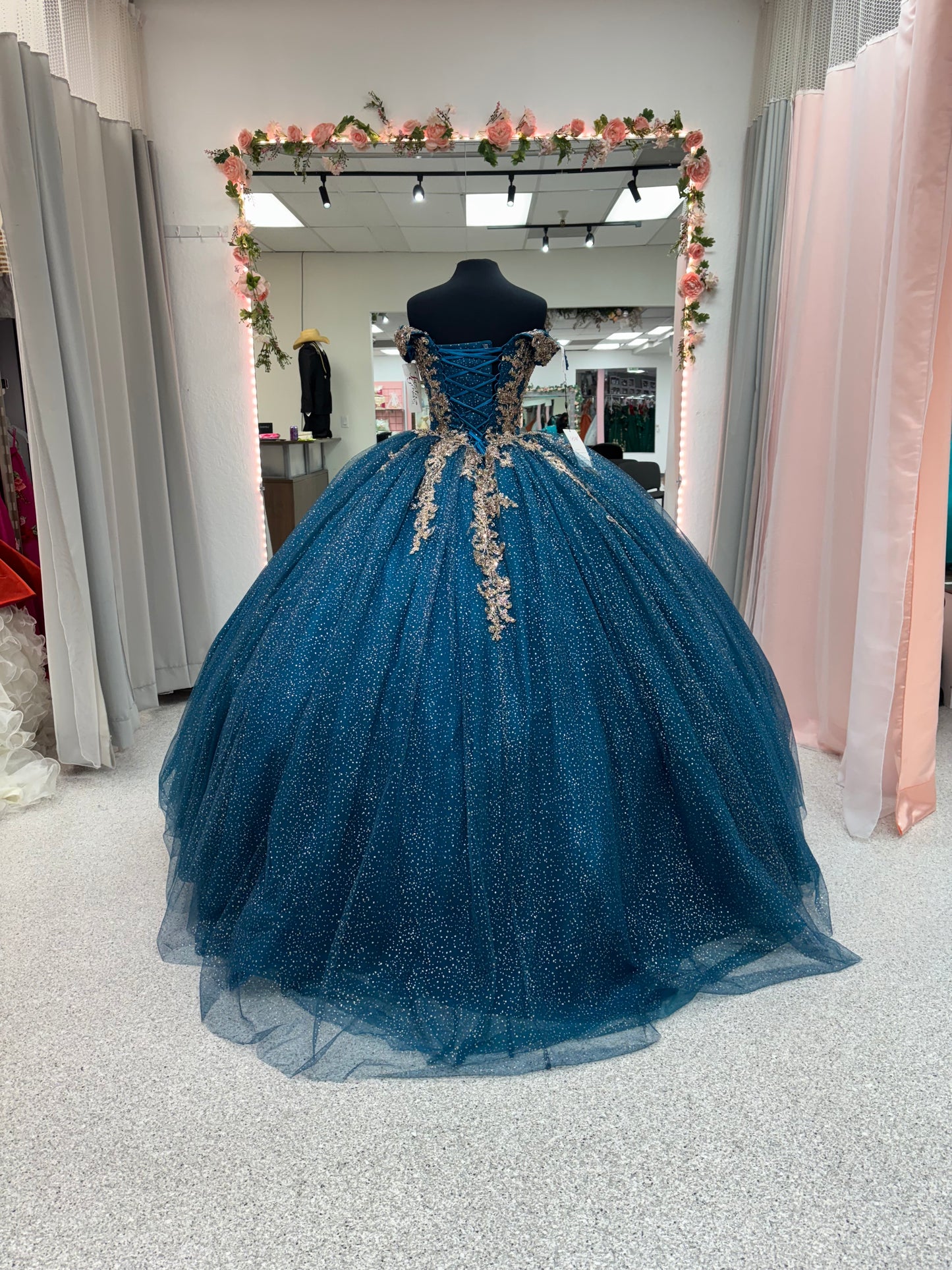 Peacock Majesty 56453