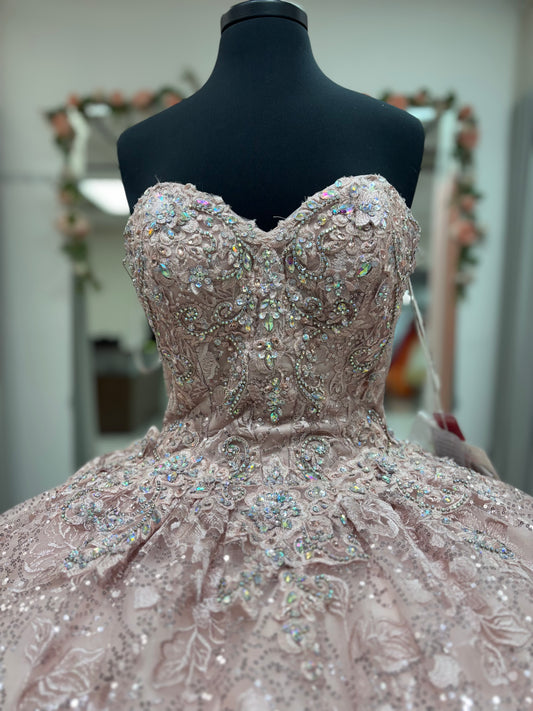 Blush Elegance 89366