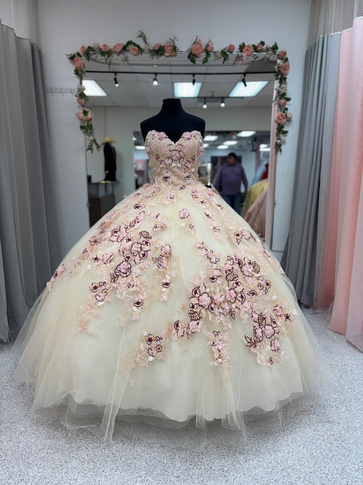 Floral Blush Elegance 2161
