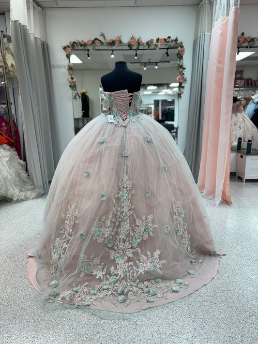 Aqua Blush Bloom 26055