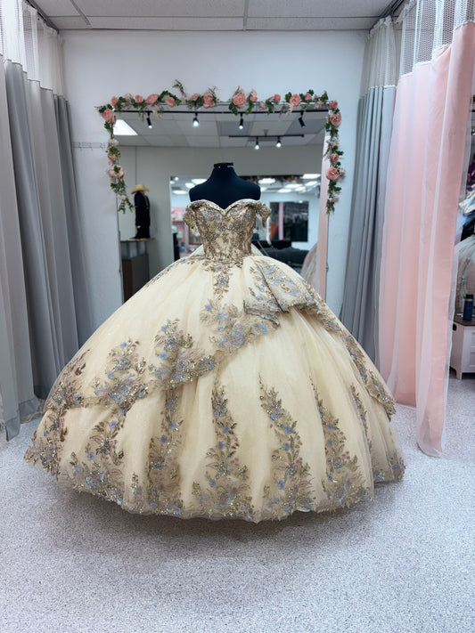 Golden Champagne Majesty 26058