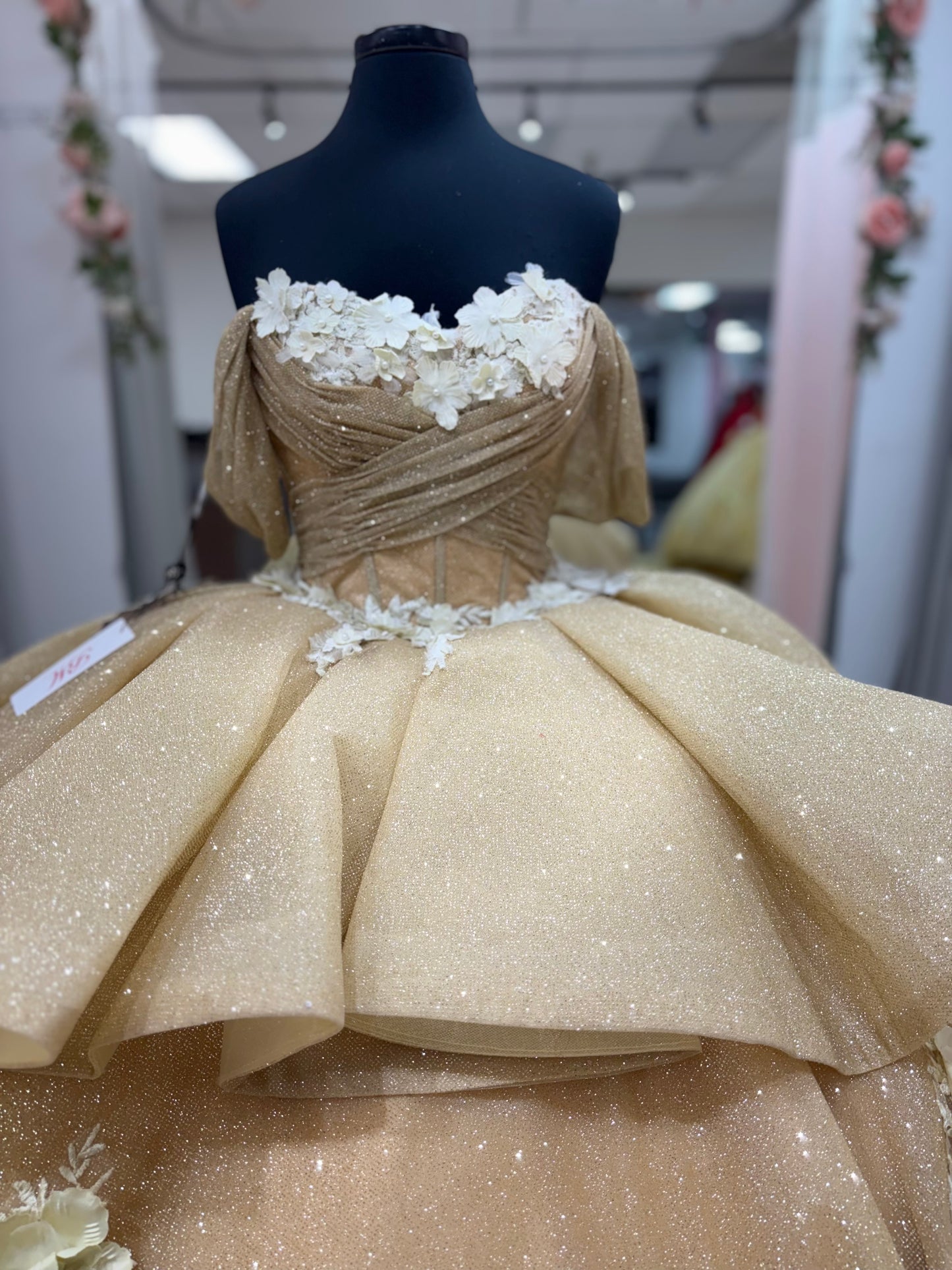 Golden Ivory Bloom EV15-615