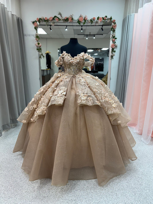 Golden Bloom Elegance