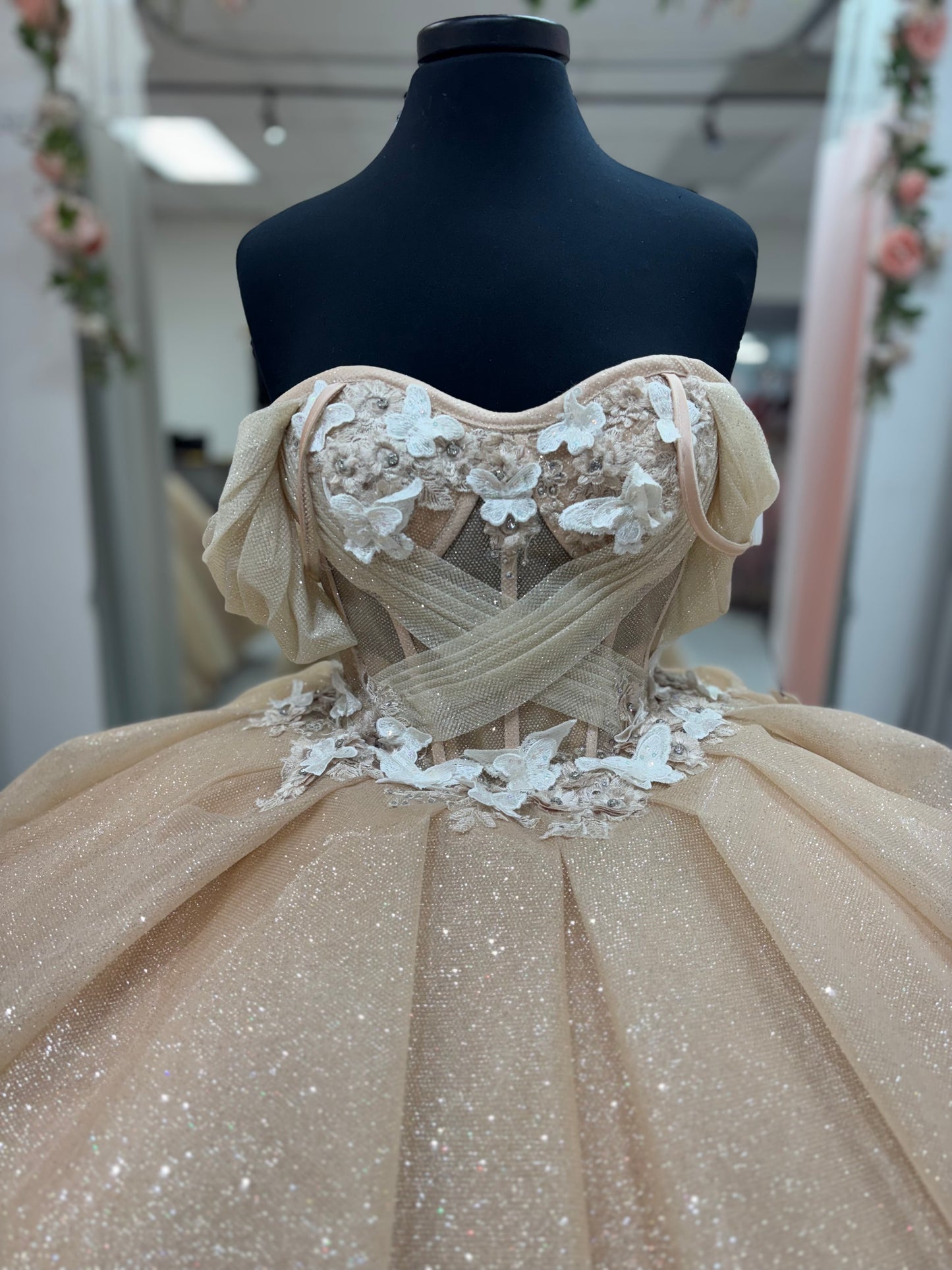 Golden Champagne Grace