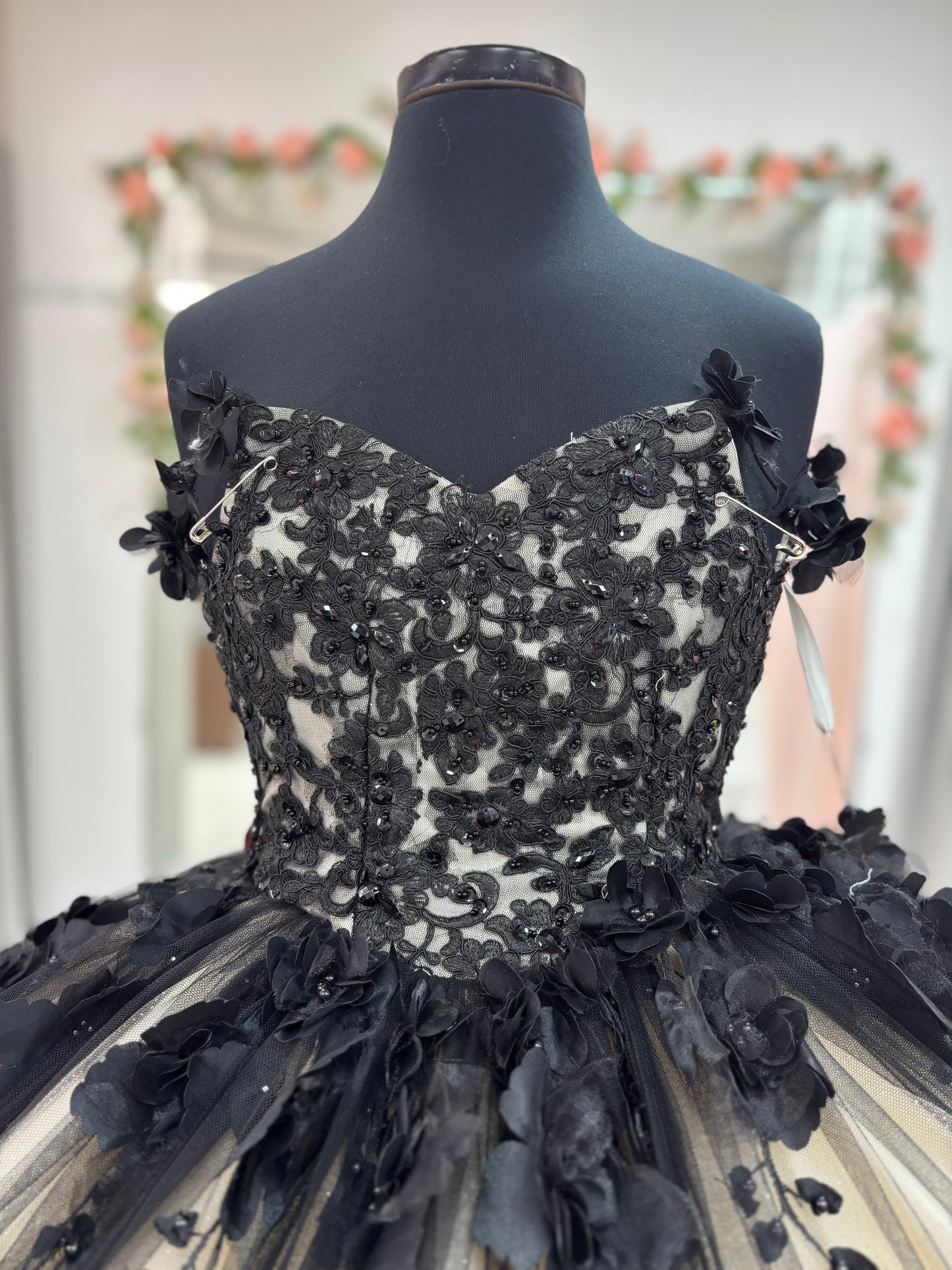 Midnight Ivory Elegance