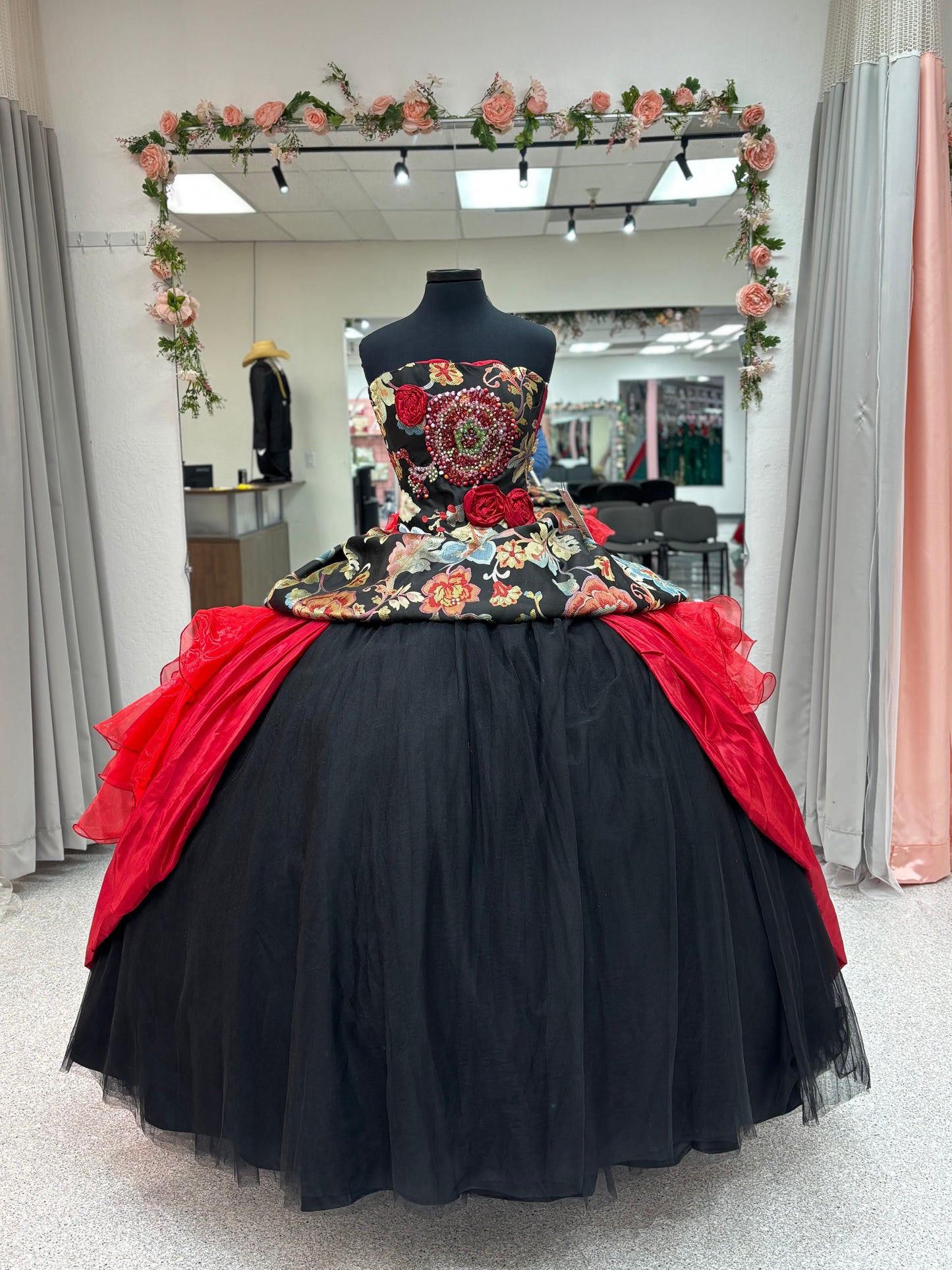 Black & Red Floral Elegance