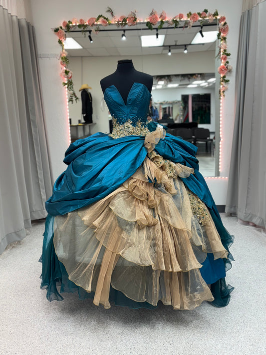 Teal Gold Cascade