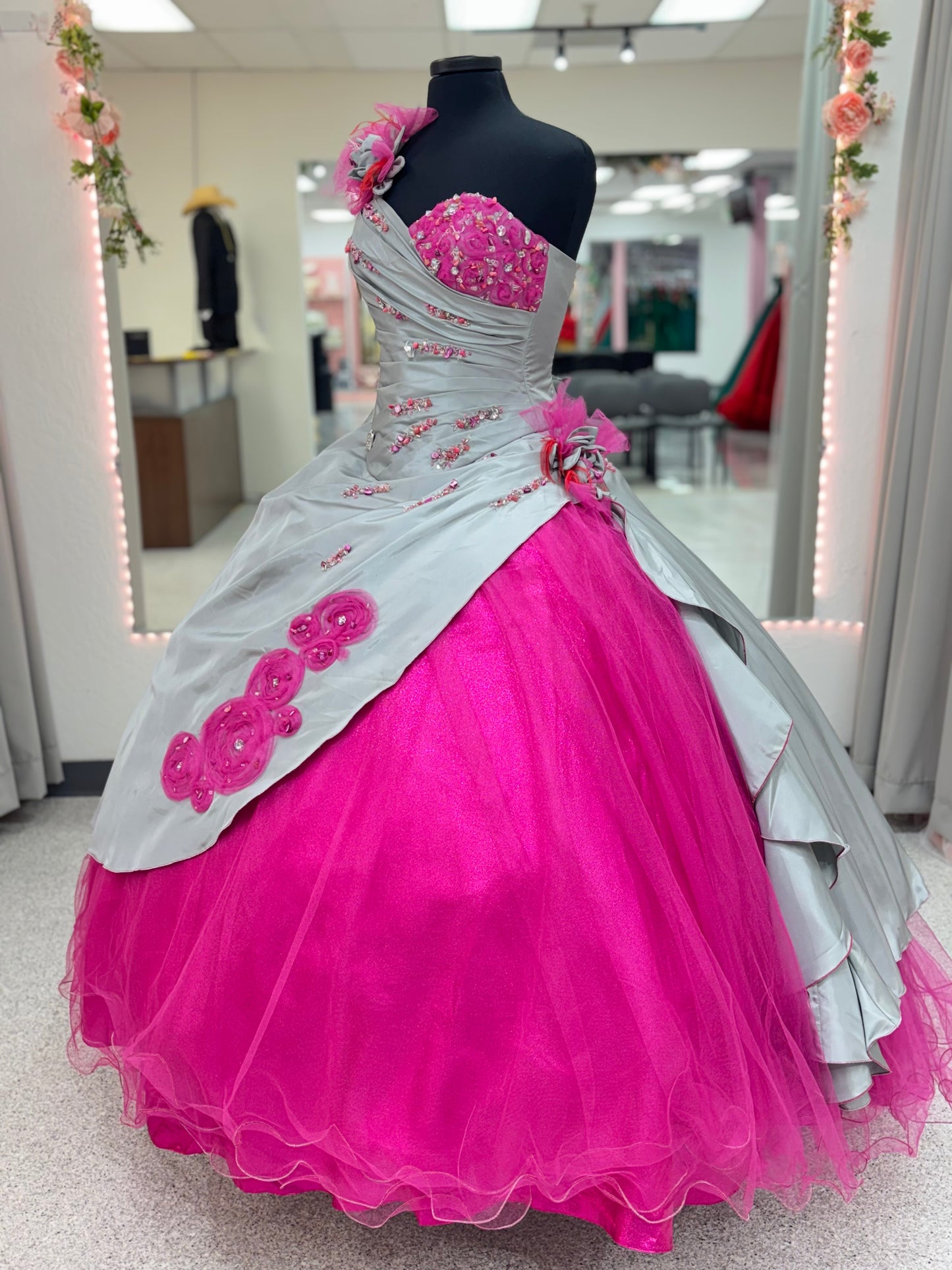 Silver Fuchsia Elegance