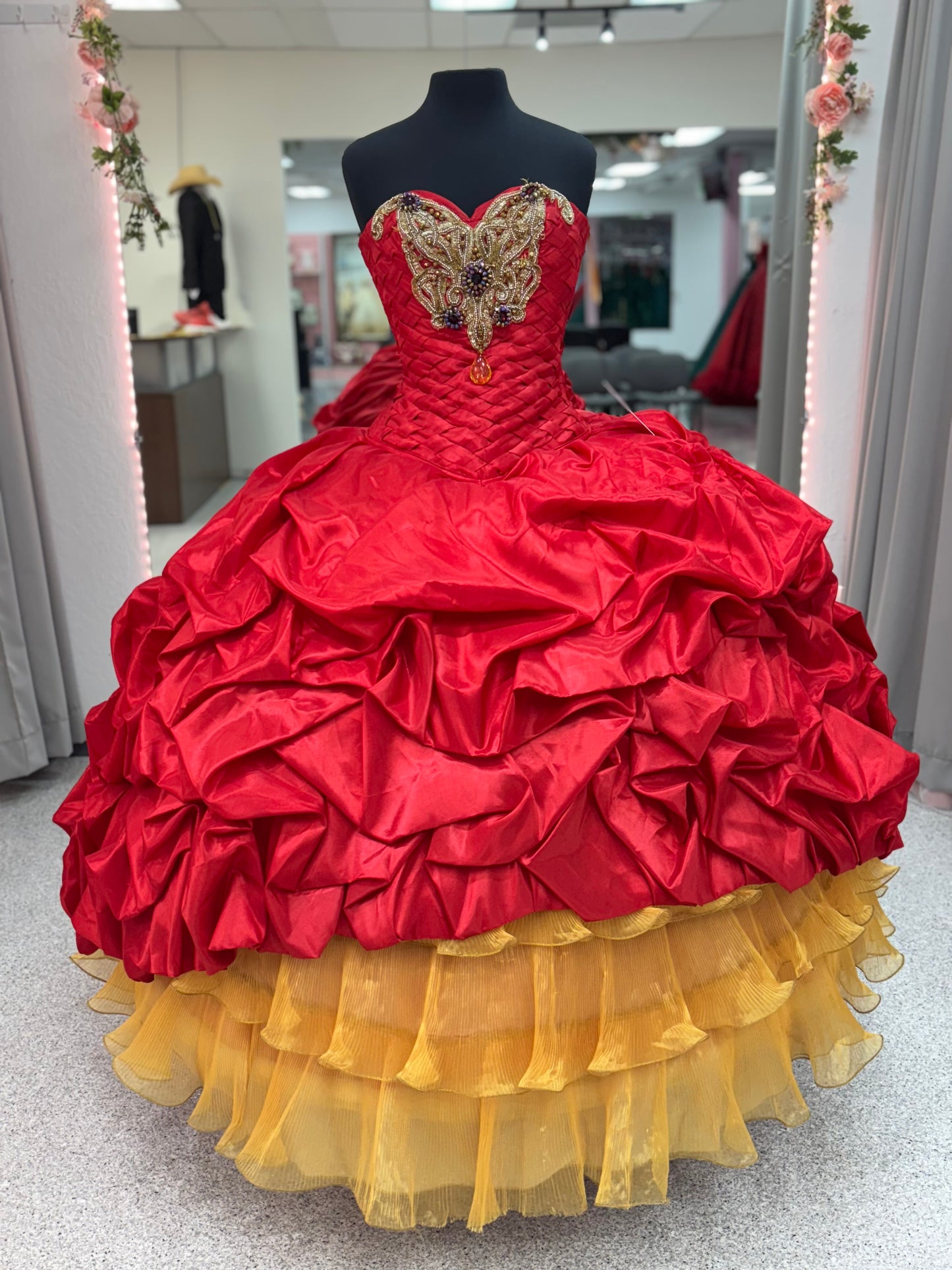 Crimson Royale